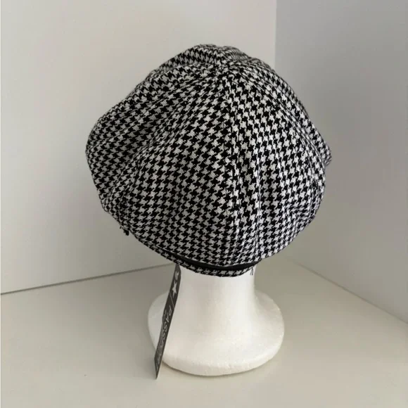 NWT Passport Accessories Black & White Houndstooth Newsboy Cap - Picture 4 of 5